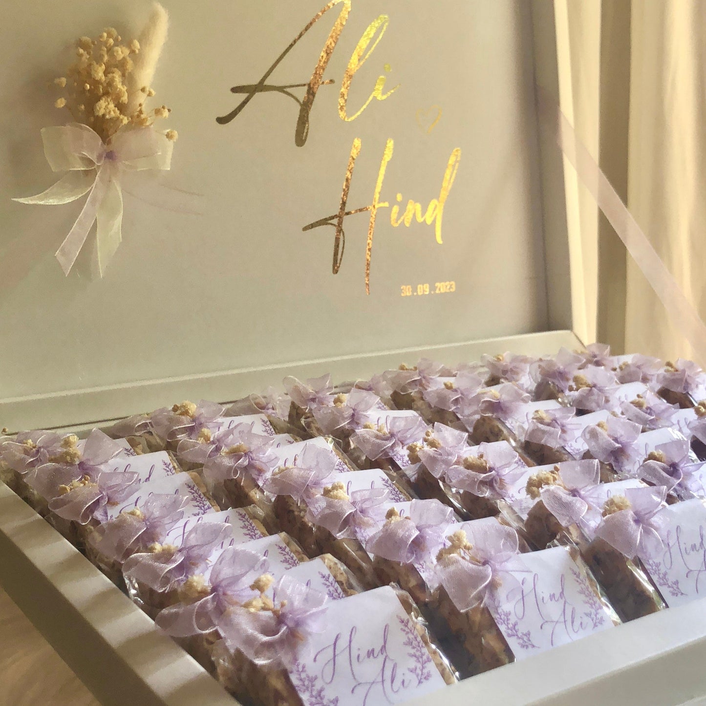 Nougat D'amandes grillées ,personnalisées et décorée