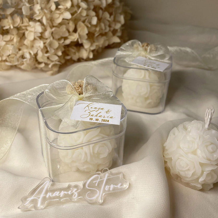 Bougie en forme de roses délicates, parfaite comme cadeau raffiné