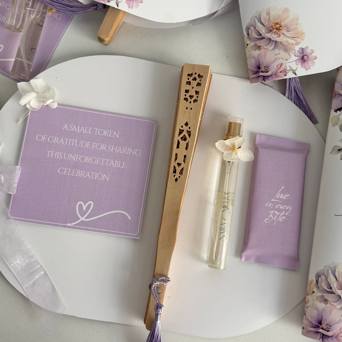 Ensemble Éventail, Éventail, Parfum & Chocolat