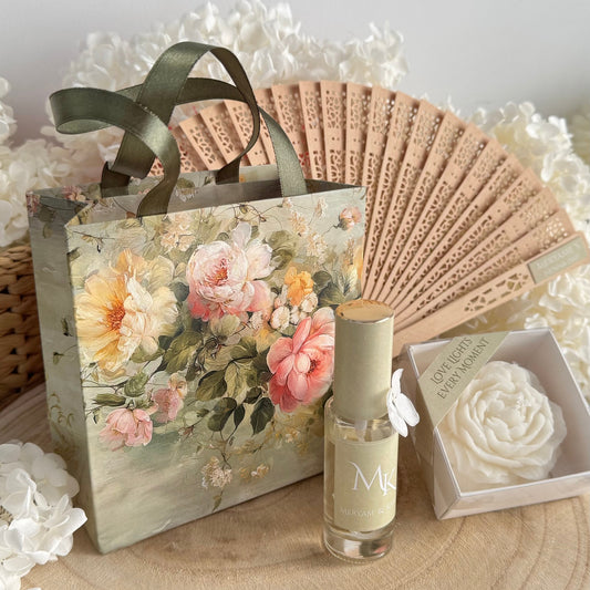 Ensemble Cadeau Personnalisé : Sac, Éventail, Bougie & Parfum