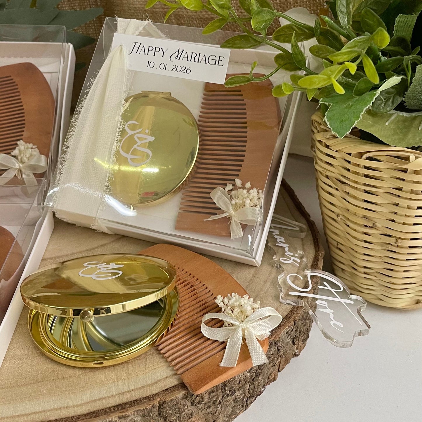 Coffret cadeau raffiné – Peigne & miroir personnalisés