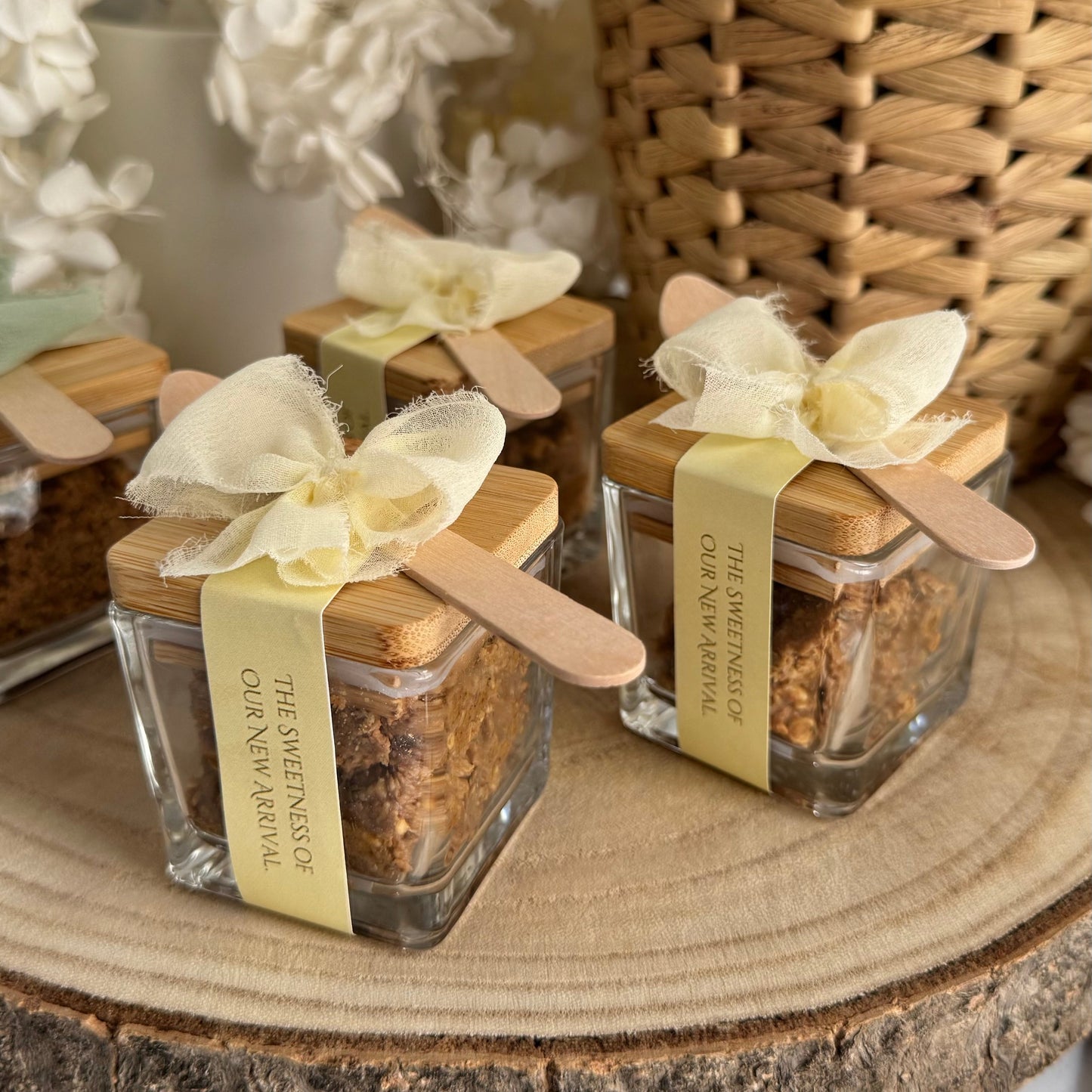 Pot à Sellou Personnalisé Vide – Cadeau d'Invités Élégant avec Cuillère en Bois