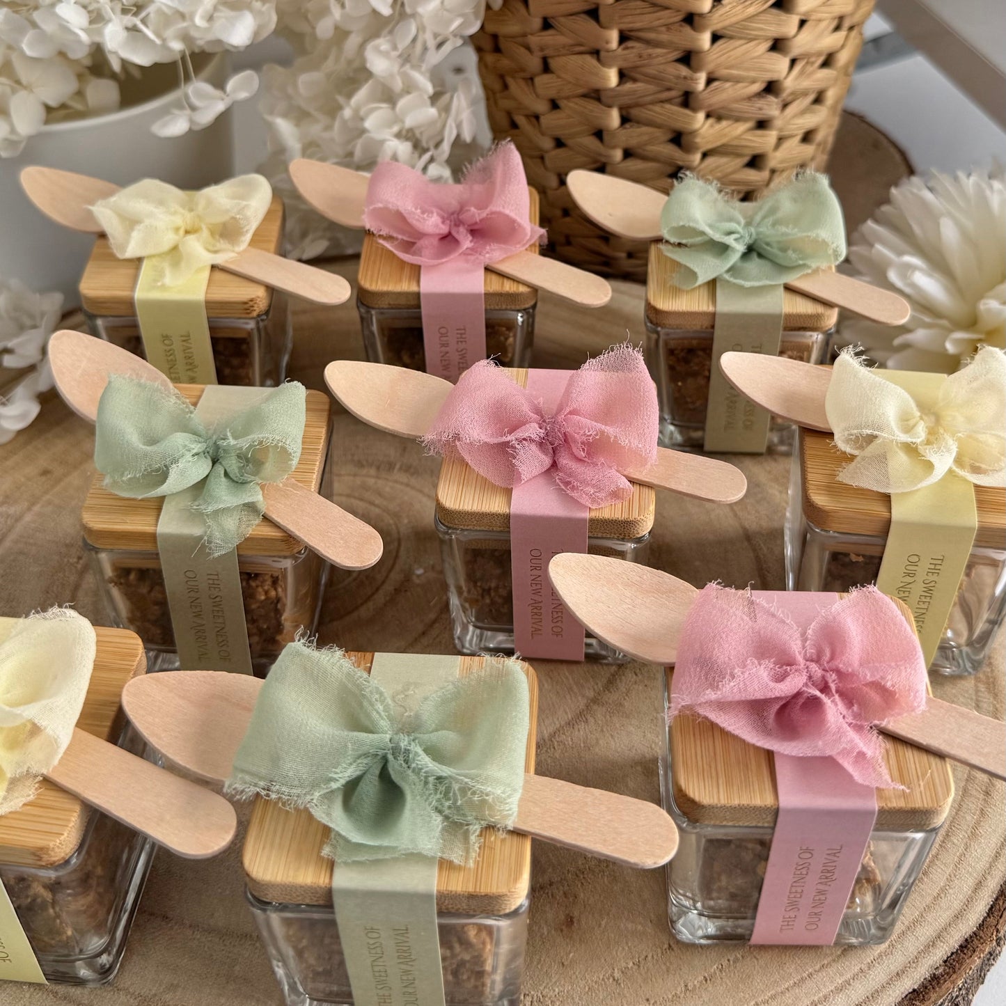 Pot à Sellou Personnalisé Vide – Cadeau d'Invités Élégant avec Cuillère en Bois