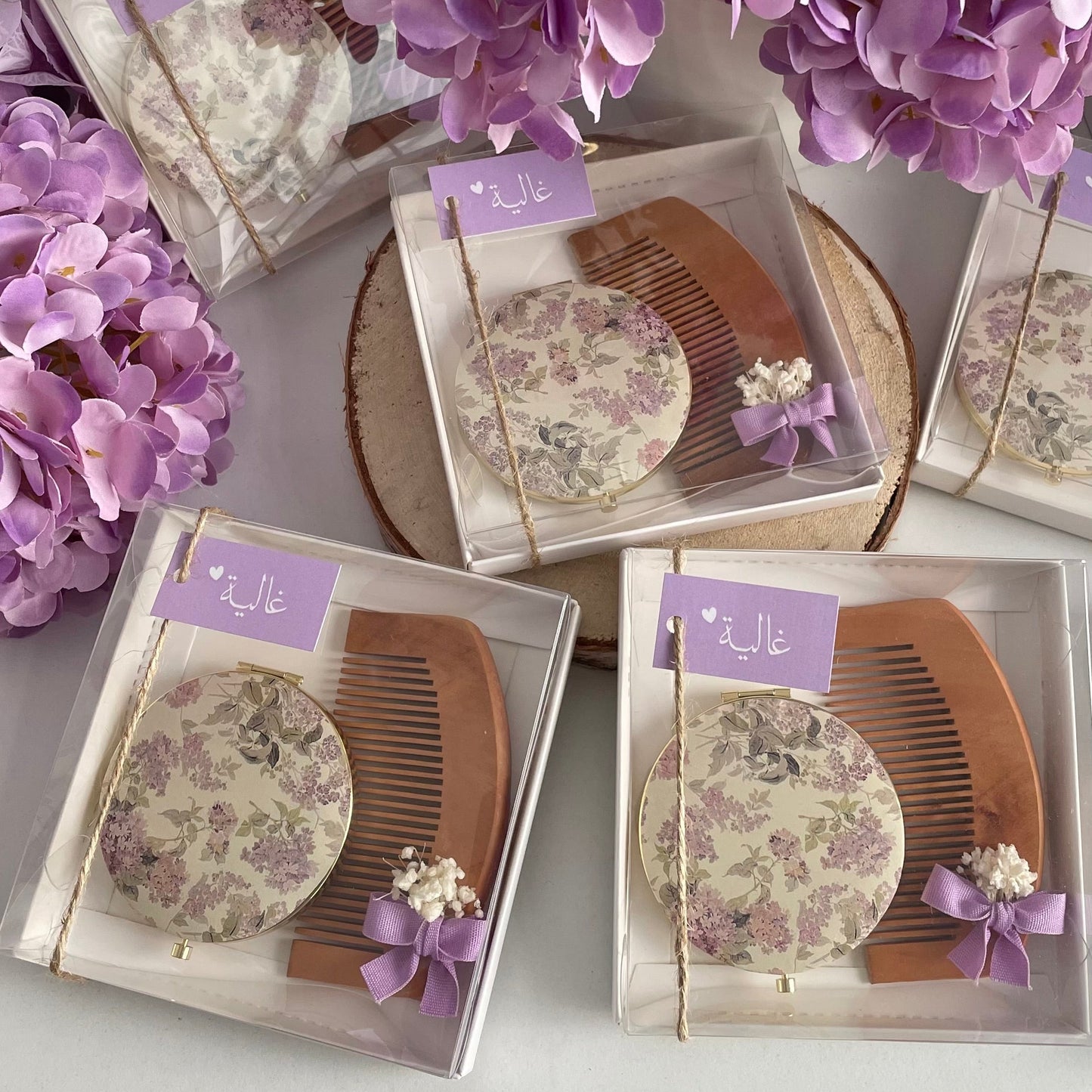 Coffret Élégance Naturelle – Peigne & Miroir Personnalisé