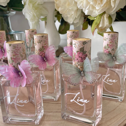 Parfum personnalisé  – une création délicate où l’élégance rencontre la douceur.