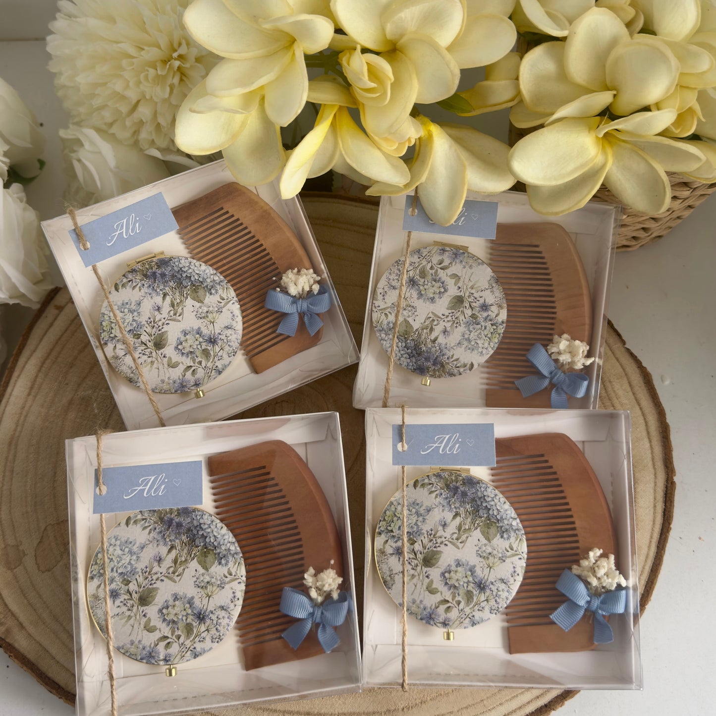 Coffret  Peigne & Miroir Personnalisé –  Élégance Naturelle