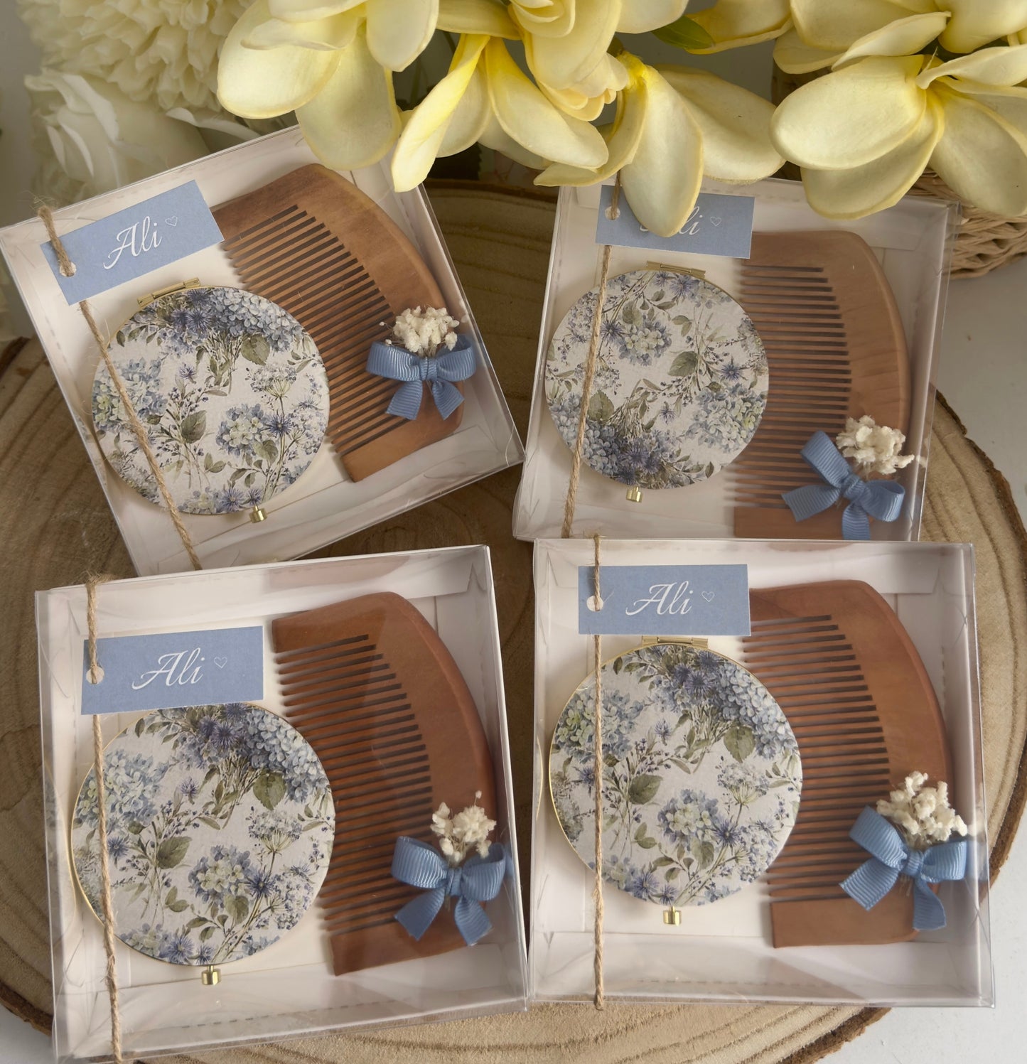 Coffret  Peigne & Miroir Personnalisé –  Élégance Naturelle