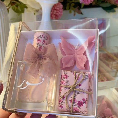 Un papillon, une fragrance, une touche sucrée…