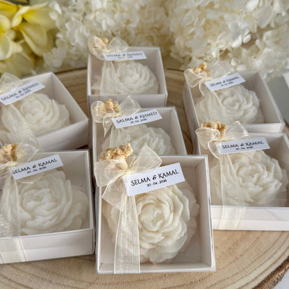 Bougie Fleur Personnalisée – Cadeau d’Invité Chic & Intemporel