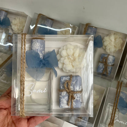 Un papillon, une fragrance, une touche sucrée…