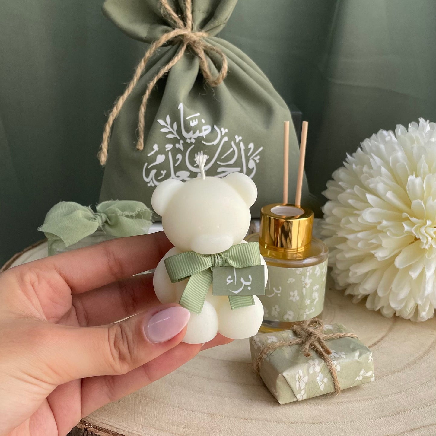 Bougie Ours Luxueuse avec une Touche Élégante pour Cadeaux et Occasions Spéciales