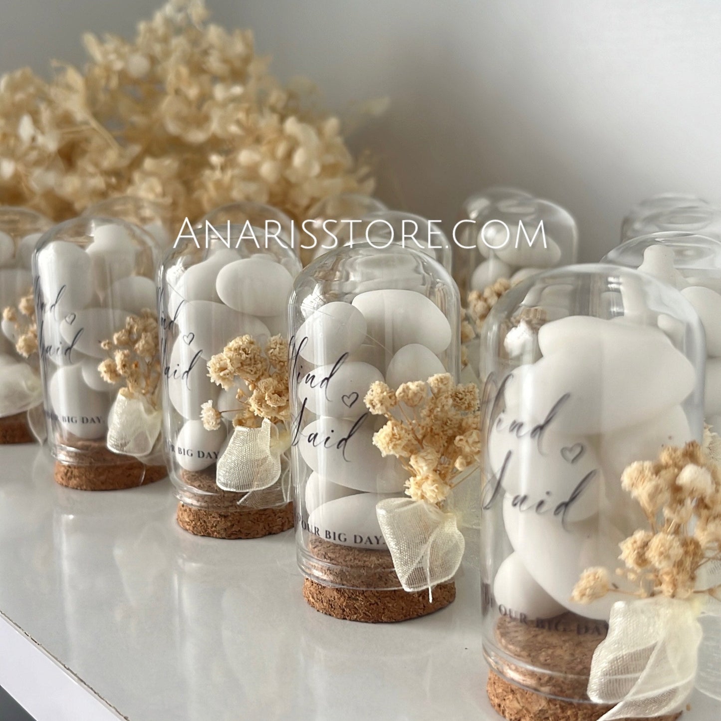 Mini Cloche en Verre avec Dragées – Personnalisée pour Mariage